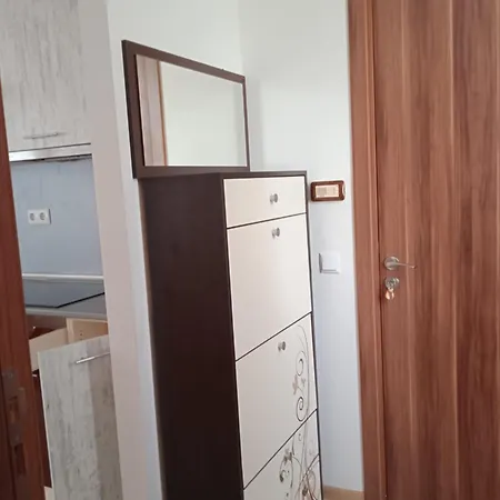 тристаен в комплекс атлантик Apartamento *